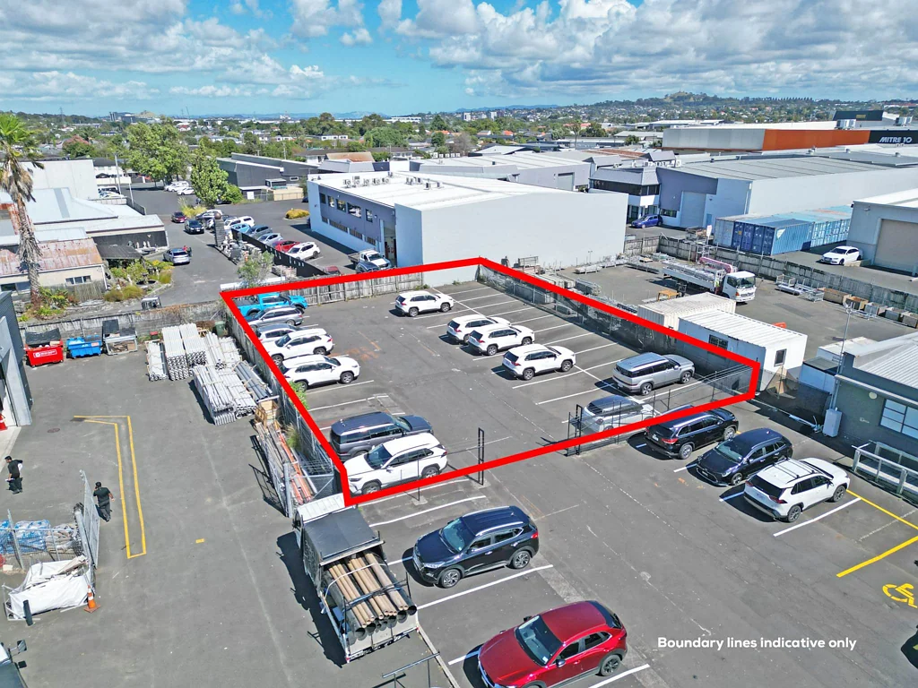 Mount Wellington 681M² YARD ON LUNN