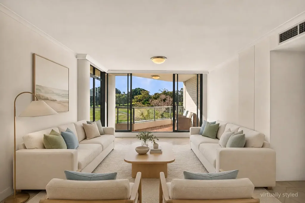 Kensington 3房 坐拥高尔夫球场全景的宽敞度假村式公寓 Expansive Resort-Style Apartment with Sweeping North-Facing Golf Course Views