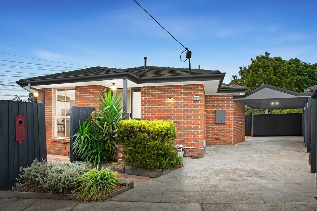 Malvern East 2ਬੈੱਡਰੂਮ No Body Corporate, Own Title!