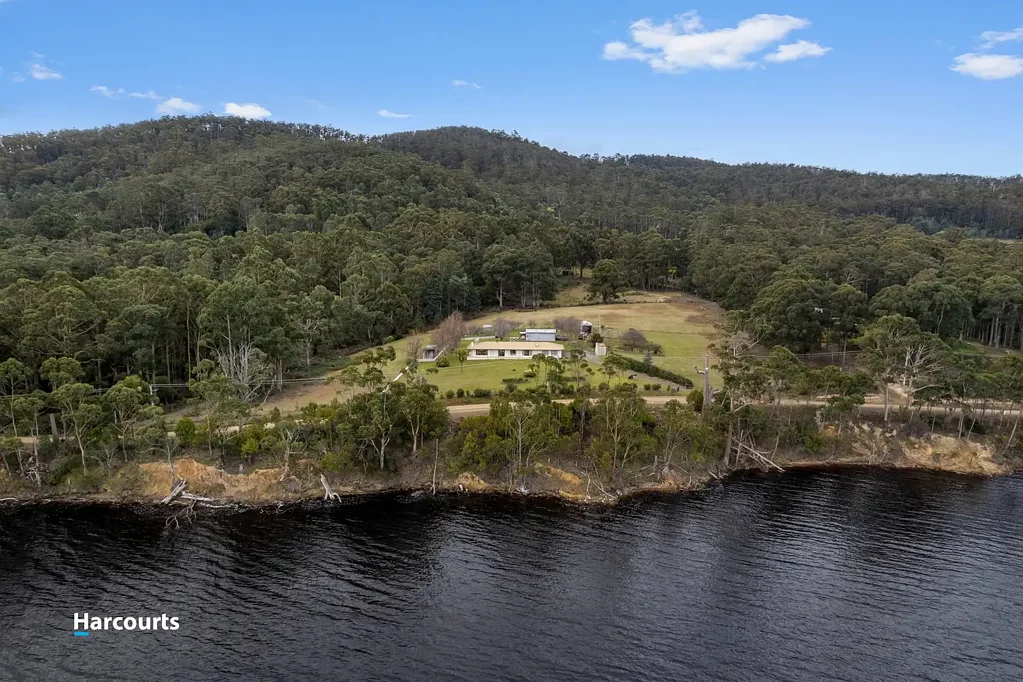 Lymington 3غرفة نوم Breathtaking Huon River Views - First Time Offered in 30 Years