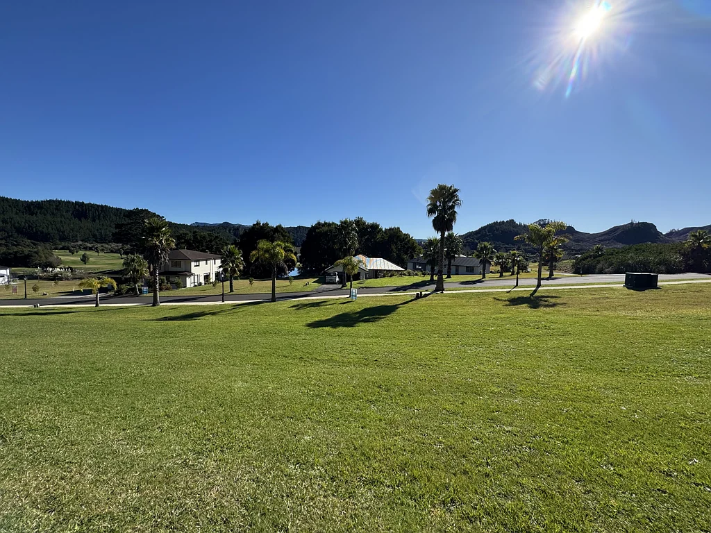 Pauanui  Beach, Bush, Golf - Best of All!