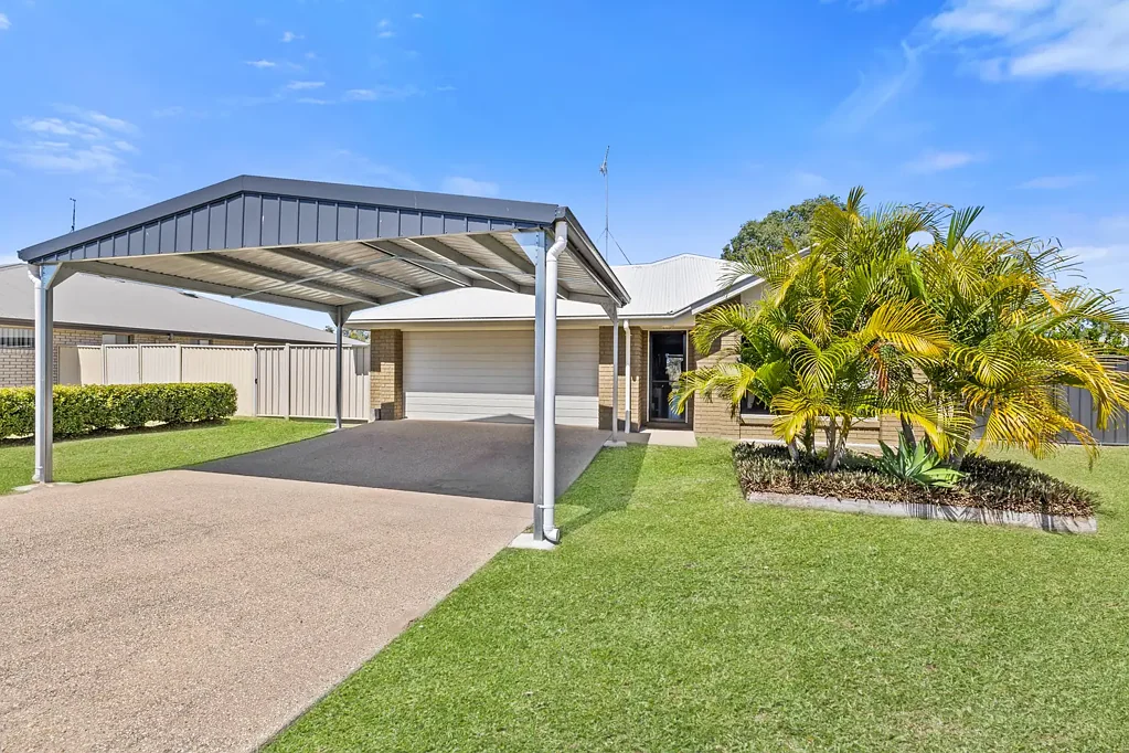 22 Austin Crescent, Moura, QLD 4718