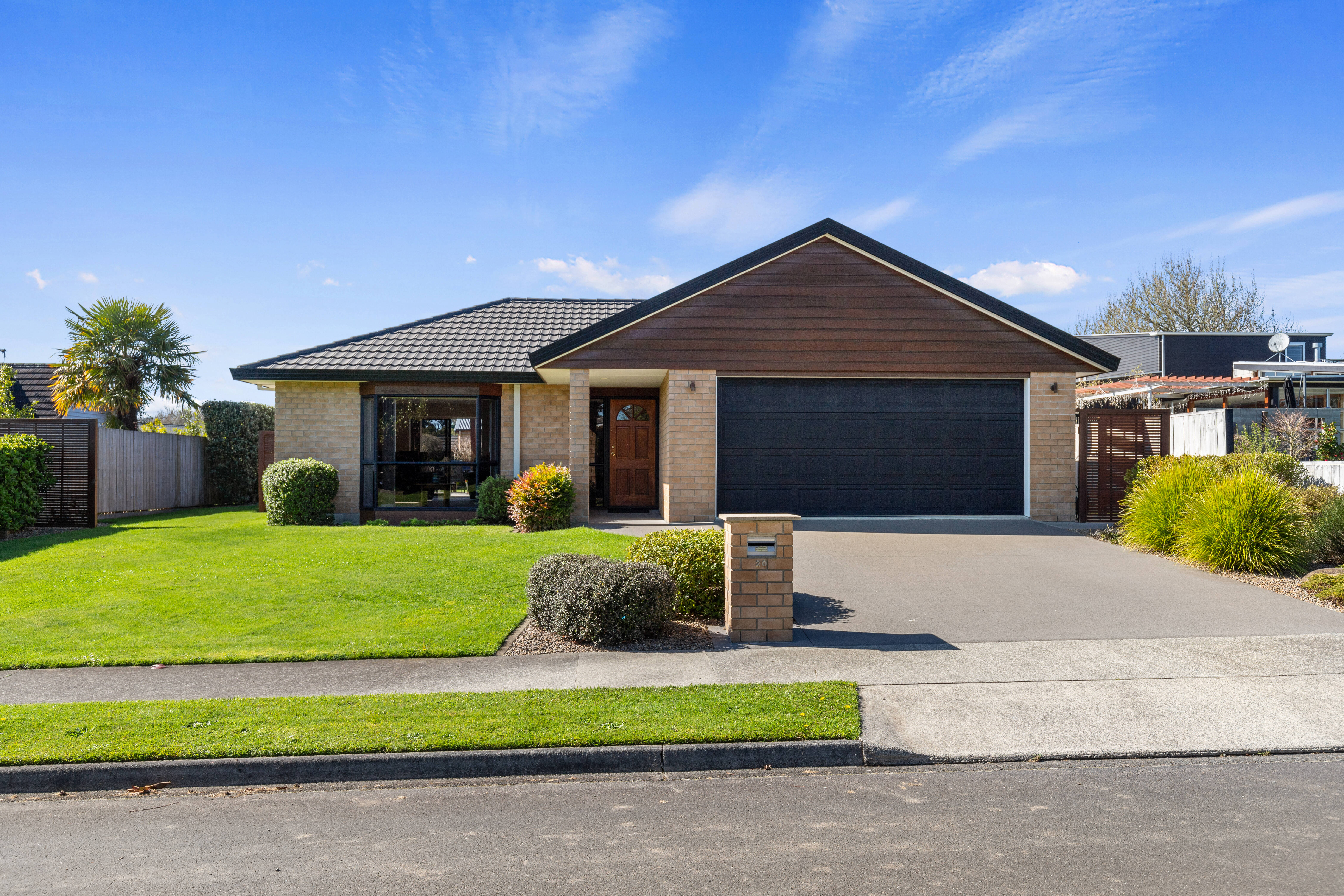 20 Holmwood Park Drive