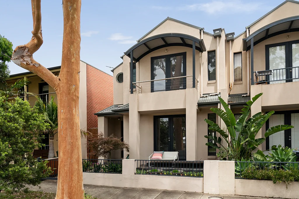 35 John Liston Drive, Newport, VIC 3015