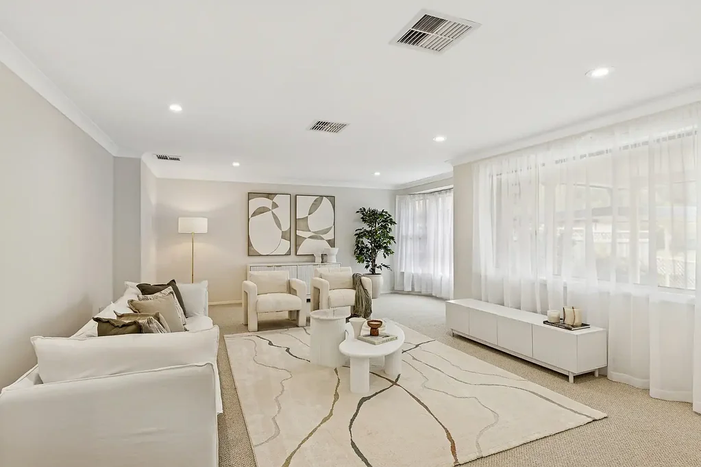 5 Amber Crescent, Point Clare, NSW 2250