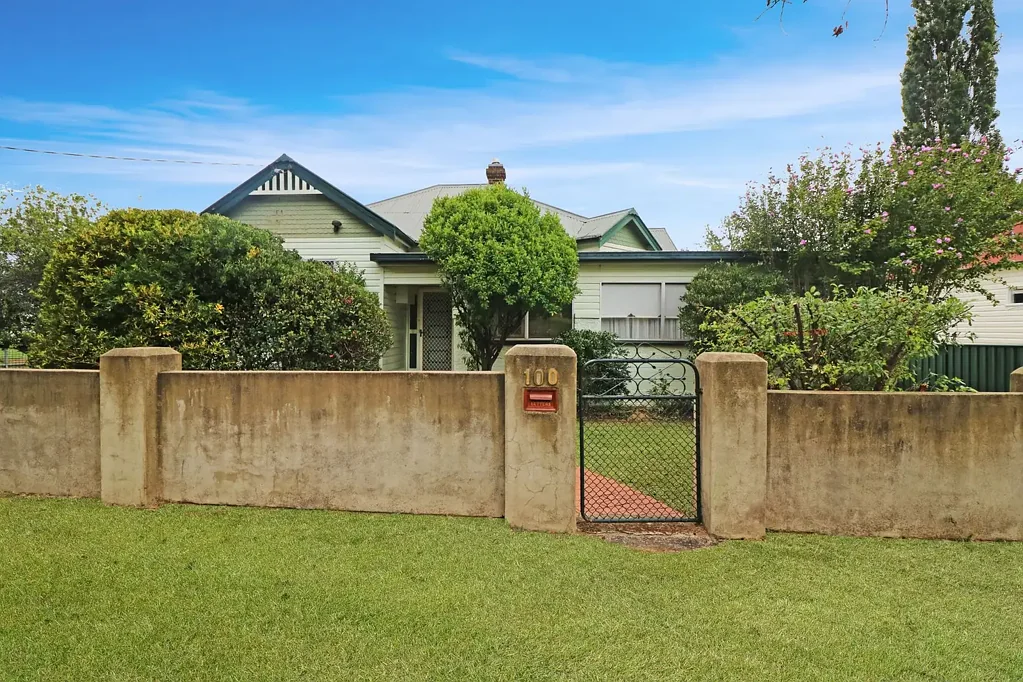 100 Taylor Street, Glen Innes, NSW 2370