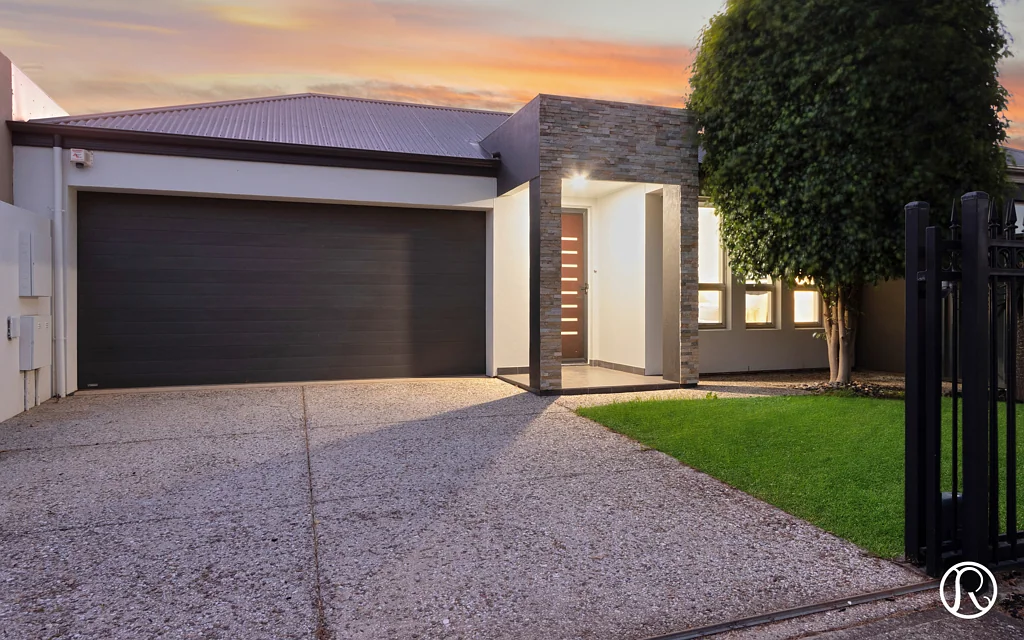 16A Drummond Avenue, Findon, SA 5023