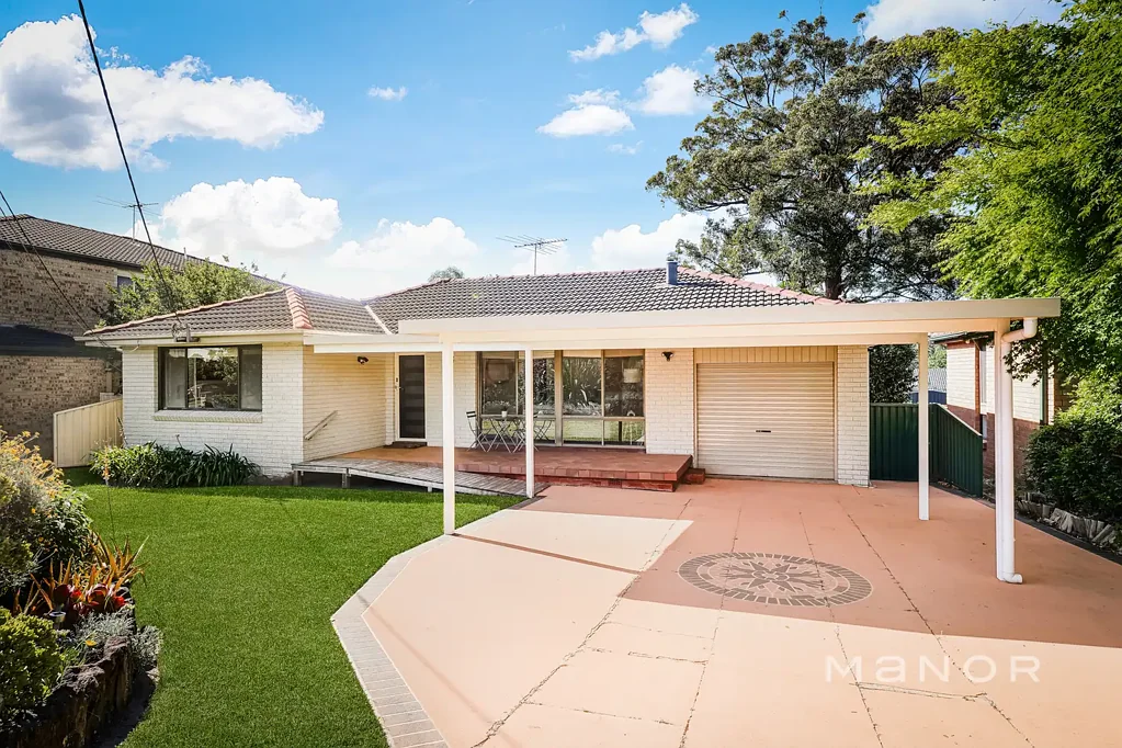 Baulkham Hills 3બેડરૂમ Charming Family Home
