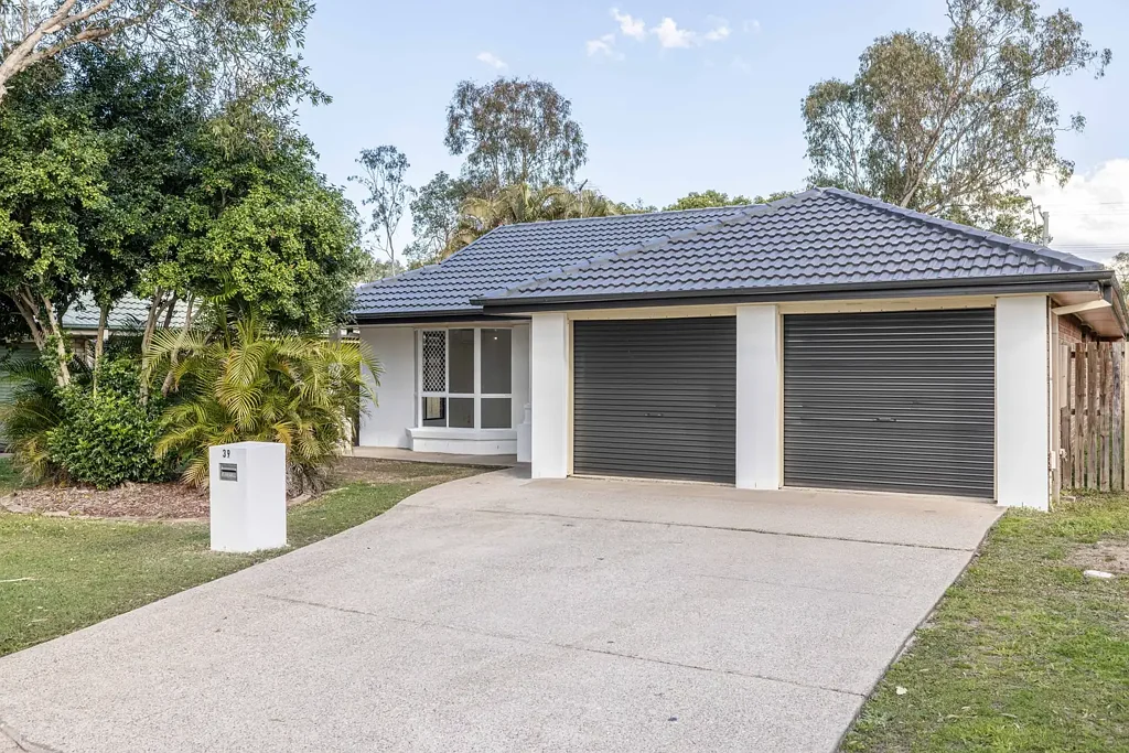 39 Paddies Crescent, Crestmead, QLD 4132