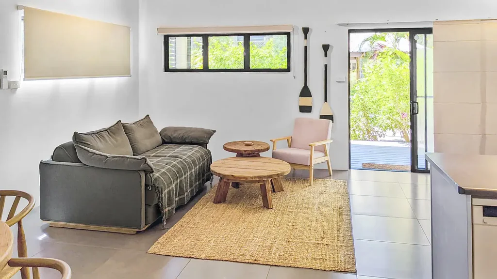 Port Douglas 2 Slaapkamer BEACHSIDE RESIDENTIAL GROUND FLOOR APARTMENT & PET FRIENDLY!