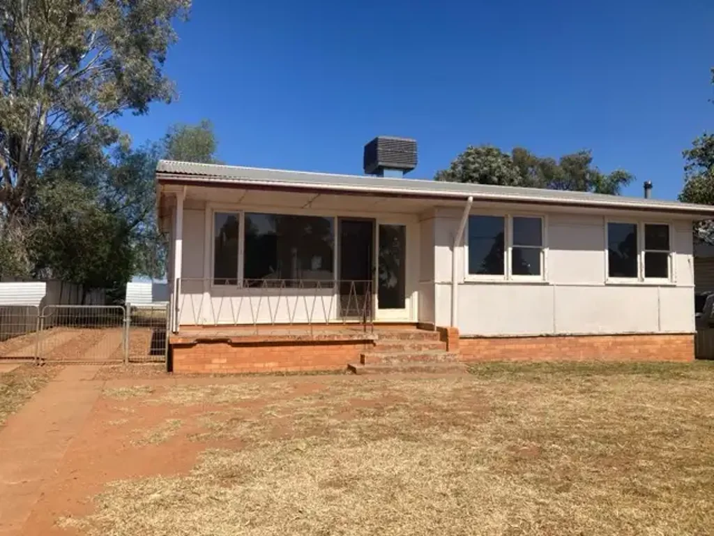 Family-Ready - 3 Bedroom Home in a Great Cobar Location ÃÆ'Ã'Ãâ€'ÃÆ'Ã¢€'°ÃÆ'Ã'Ãâ€'…¸¡