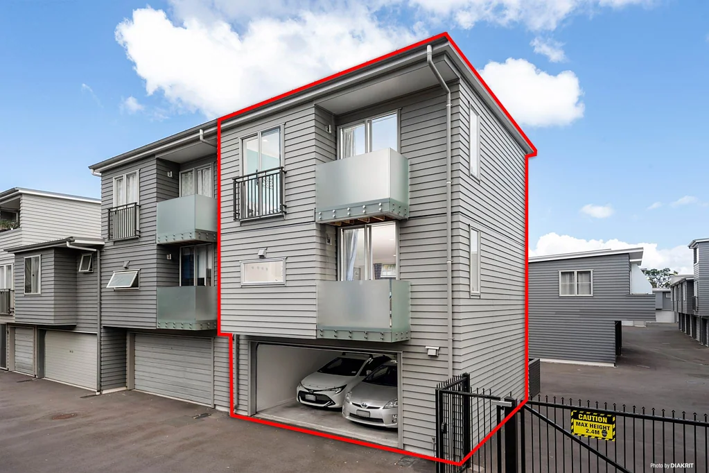 Mount Eden 3 Bedroom Location, Convenience & AGS Zone