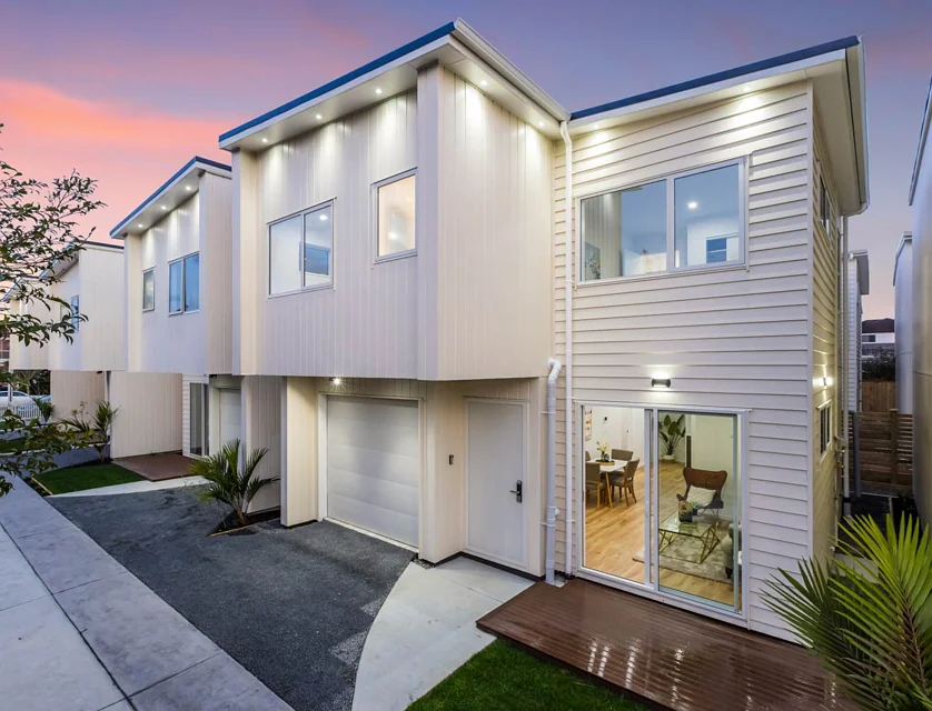 25e Seymour Avenue, Papatoetoe, Manukau City, Auckland, 5房, 3浴, 独立屋