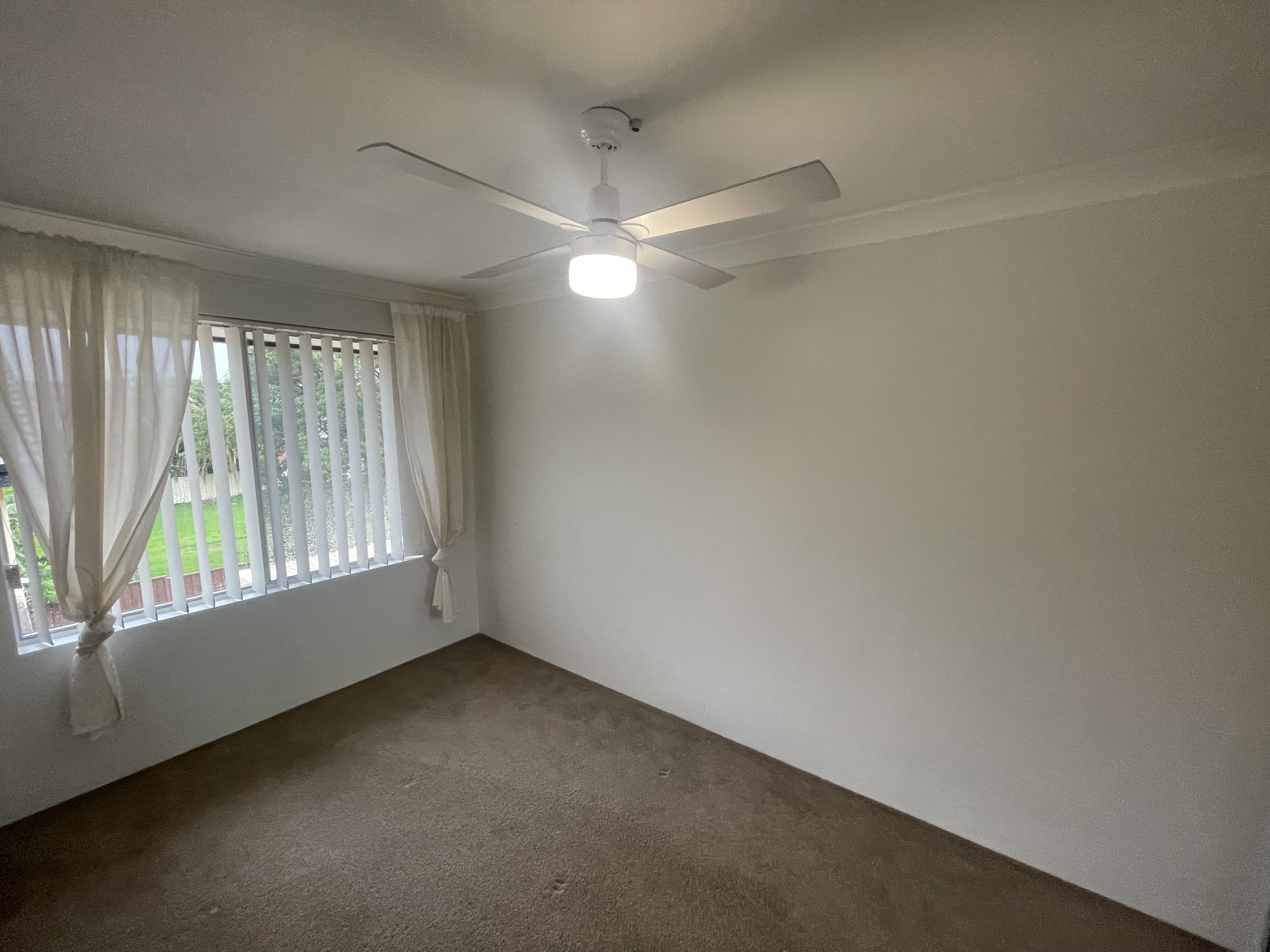 UNIT 9 27 UNDERWOOD ST, CORRIMAL NSW 2518, 0 침실, 0 욕실, Unit