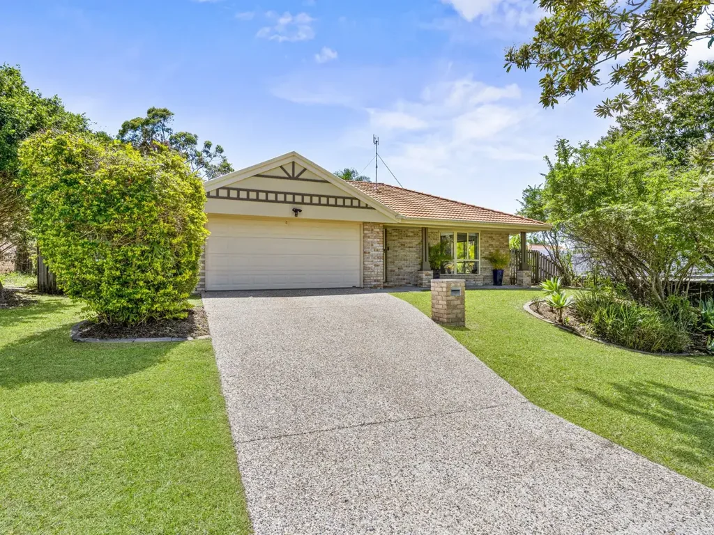 36 Easter Crescent, Pacific Pines, QLD 4211