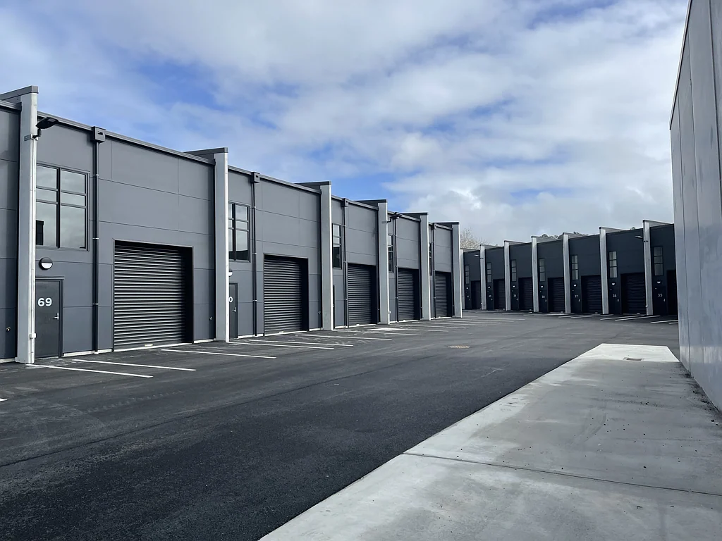 Silverdale 66sqm Warehouse unit in Silverdale