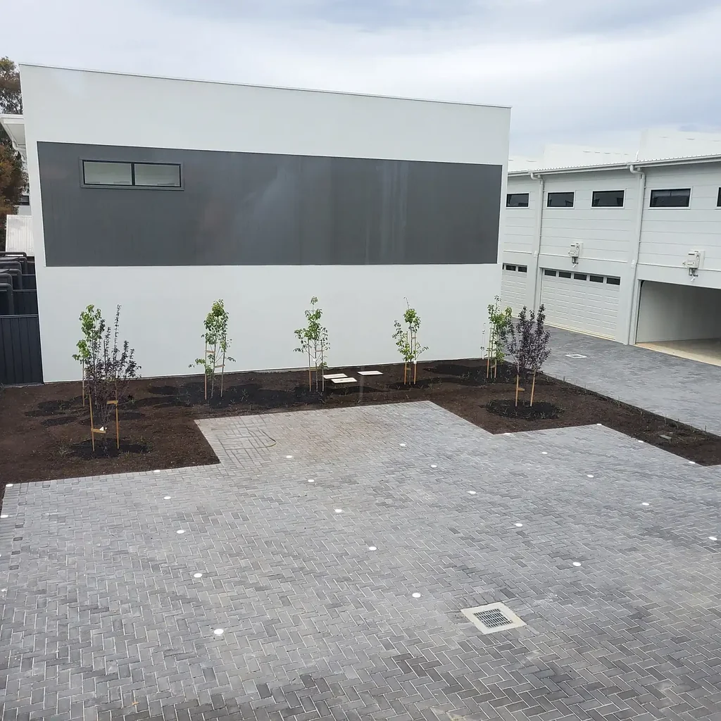 Securely Gated Luxurious New Home Minutes from the CBD