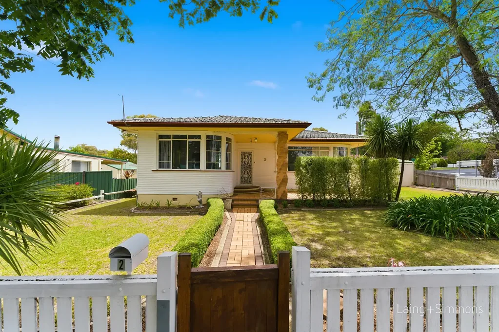 2 Faulkner Street, Armidale, NSW 2350