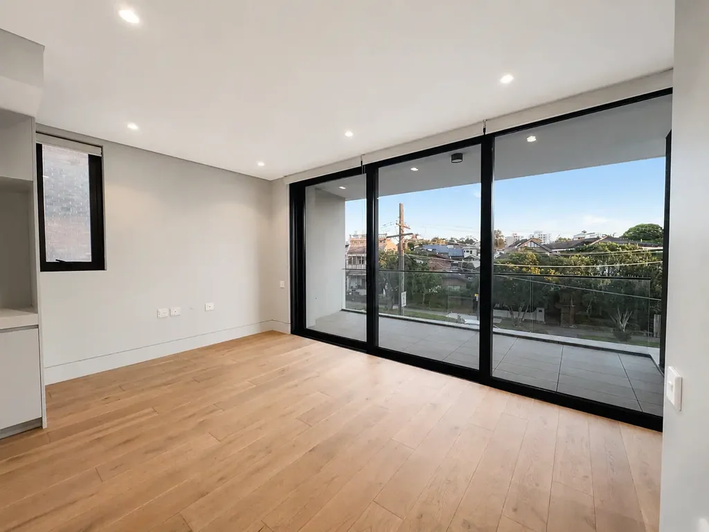 ACCESSIBLE BRAND NEW EXCLUSIVE ONE BEDROOM APARTMENT