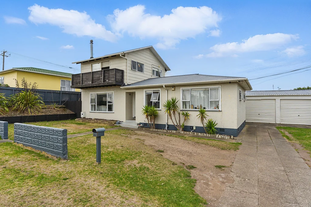 Castlecliff 4બેડરૂમ Make an offer!