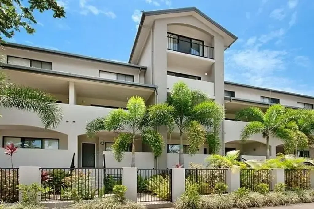Convenient & Low-Maintenance Living in Prime Location