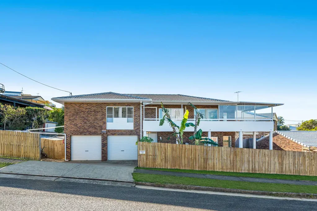 61 Nelson Parade, Manly, QLD 4179