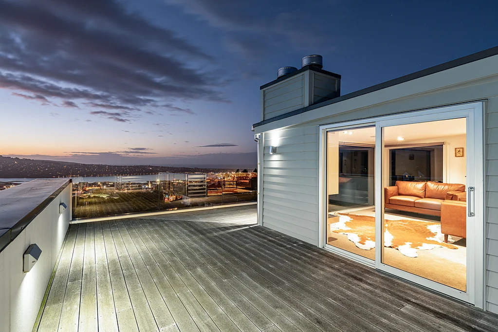 Roslyn 4Moenga Owner relocating off shore - must be sold!