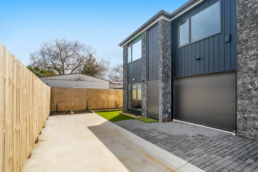 Papatoetoe 4कमरा New Build, Smart Layout, Unbeatable Access!