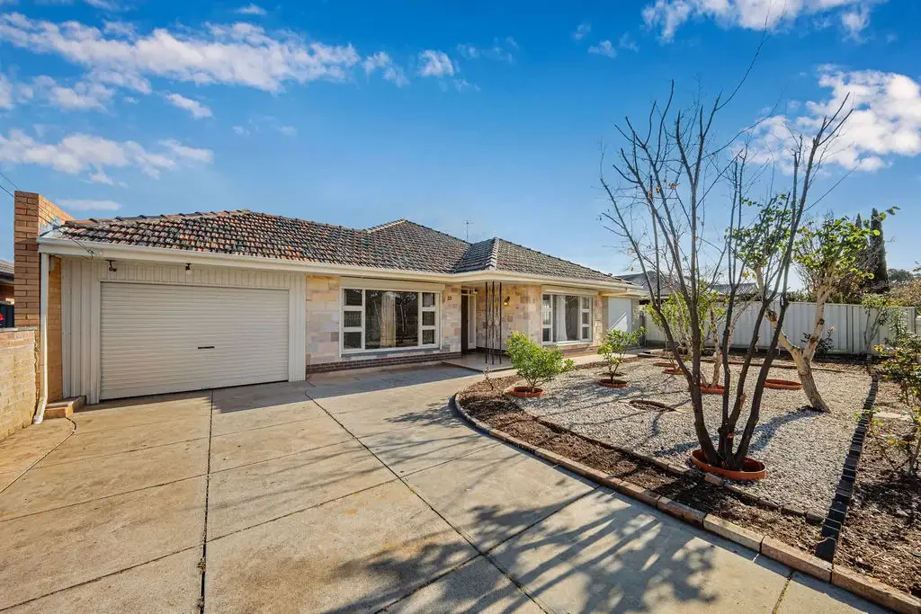 Brahma Lodge 4 Bedroom Big Land, Wide Frontage And Endless Potential in Brahma Lodge