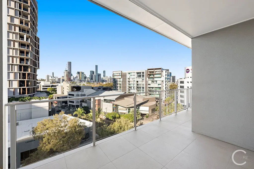 Elevated Living in Milton | Top-Floor Apartment with City Views