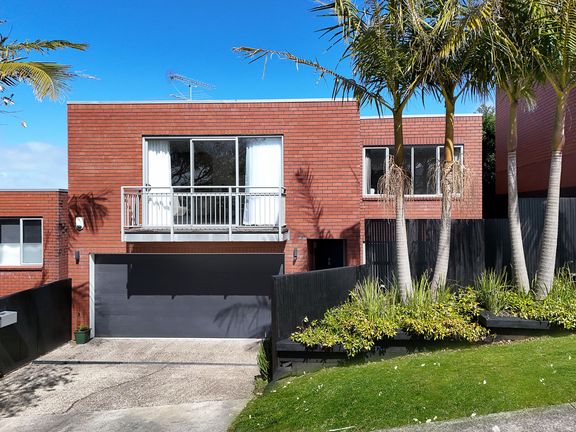 1A Loch Street, Remuera, photo 1