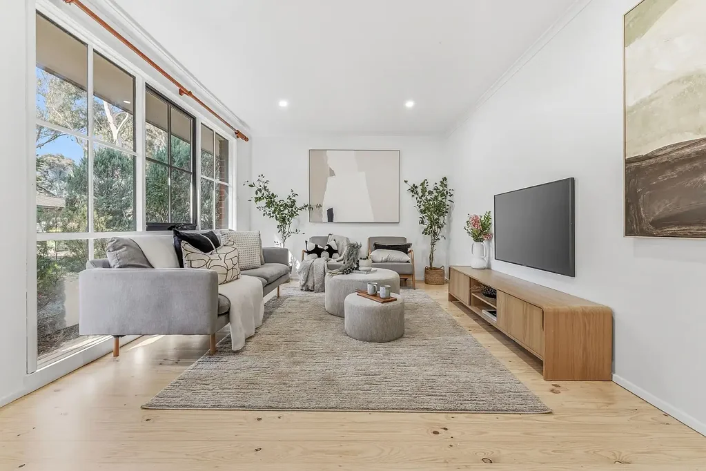 Croydon South 3Phòng ngủ Freshly Renewed and Perfectly Positioned at the Gateway to the Yarra Valley