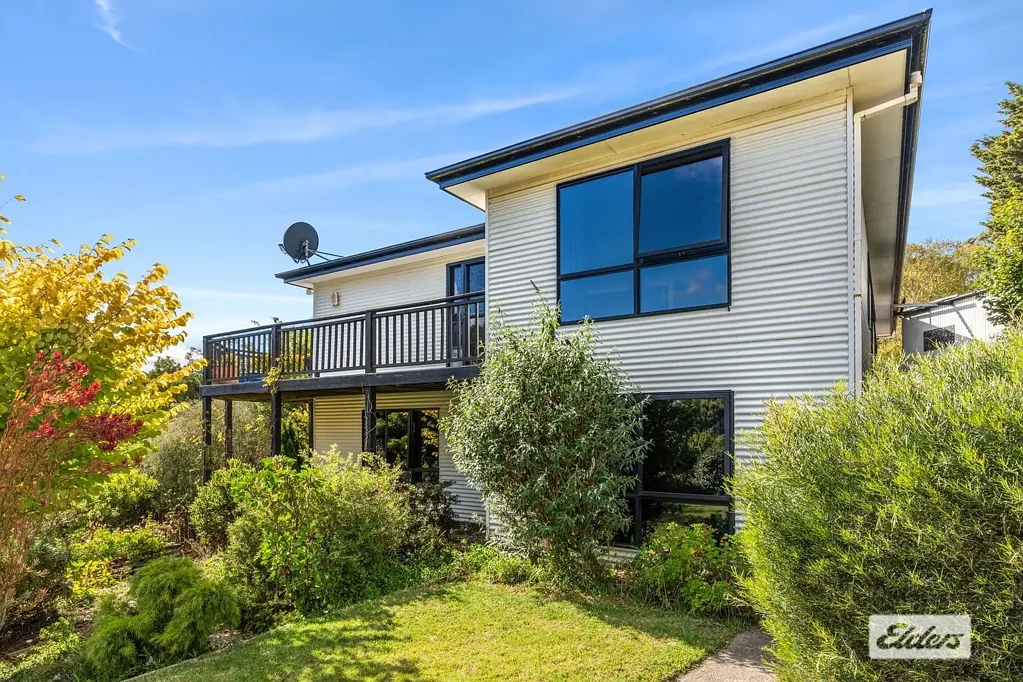 11 Evelyn Street, Penguin, TAS 7316