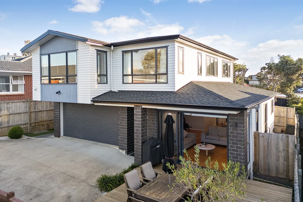 8A Jeff Place, Howick, Manukau City, Auckland