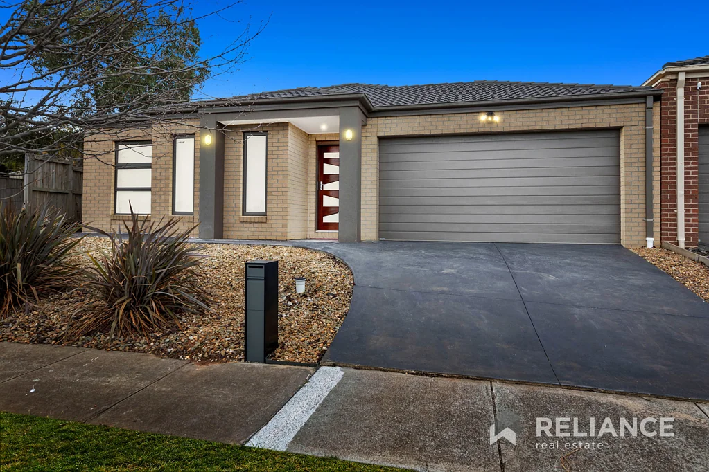 52 Manooka Road, Brookfield, VIC 3338