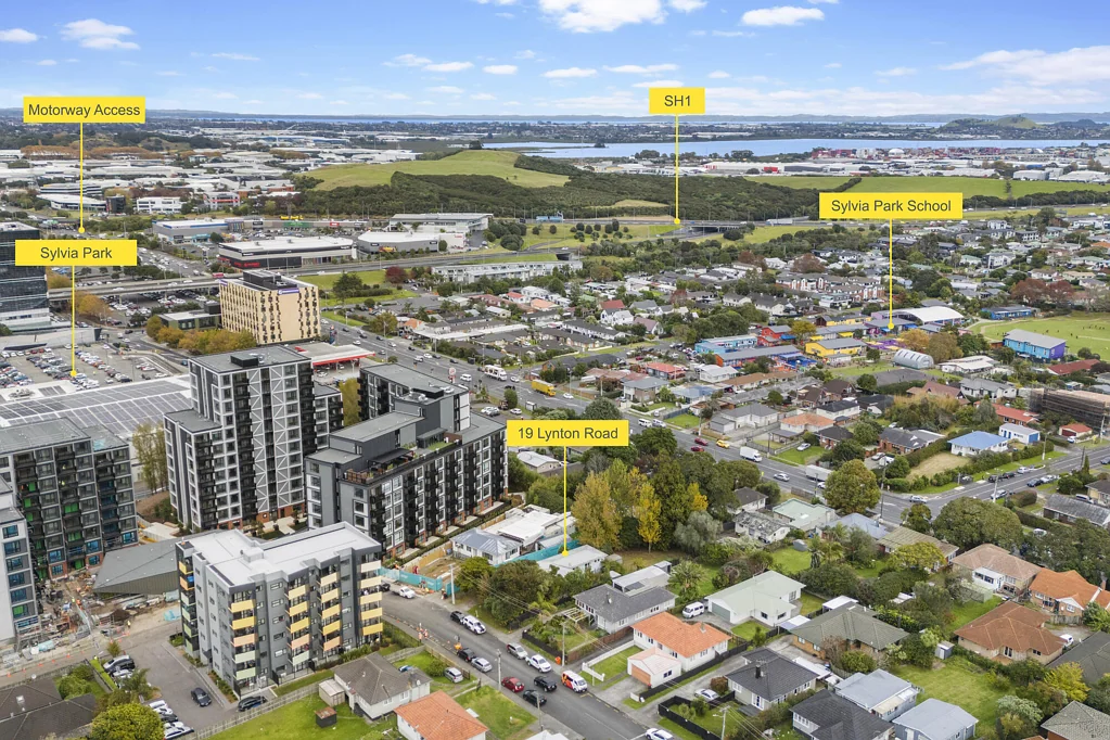 Mount Wellington 5房  Invest in THAB zone by Sylvia Park