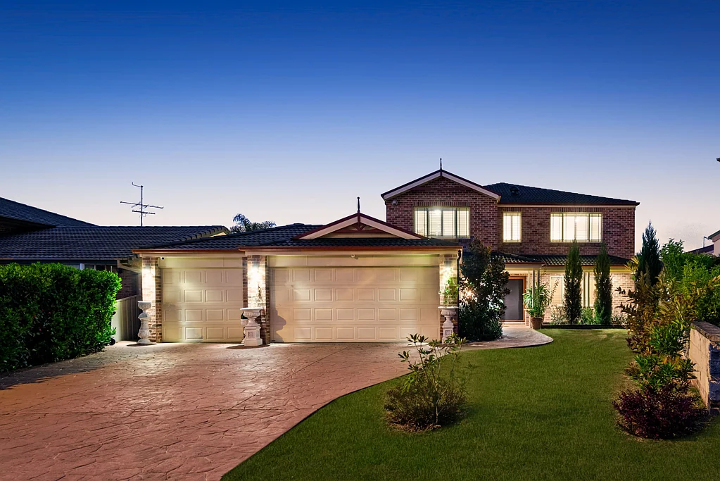 16 Aintree Close, Casula, NSW 2170