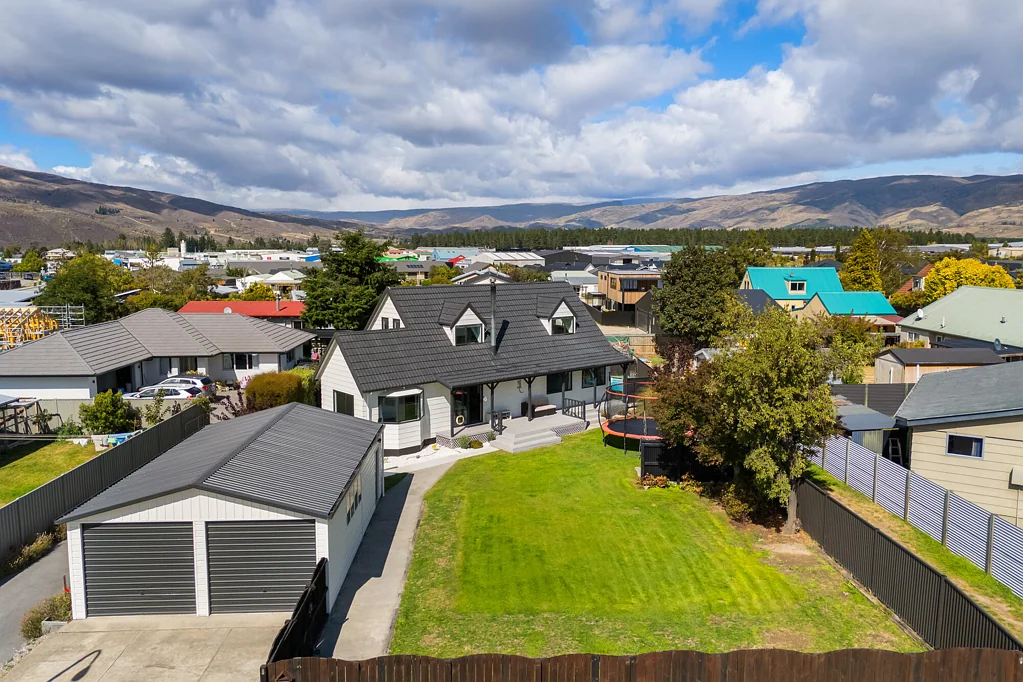 Cromwell 4ห้องนอน Big Home, Big Section, Big Garage, Big Opportunity