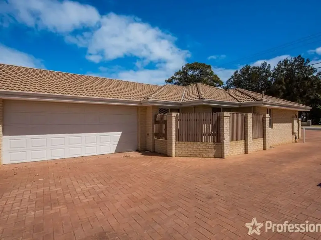 Bluff Point 3Moenga Easy Living in Bluff Point