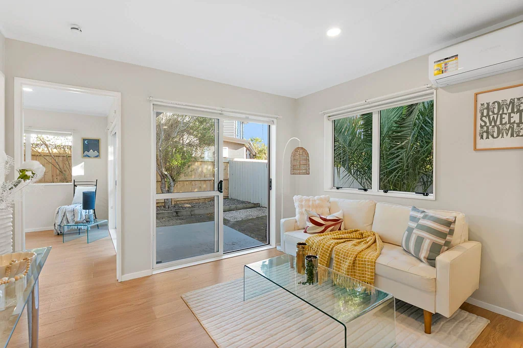 Quiet and cosy in Pakuranga - Water included
