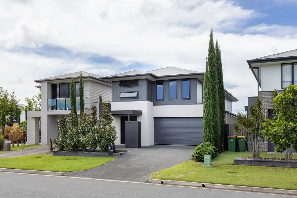 16 Citron Crescent, Helensvale, QLD 4212