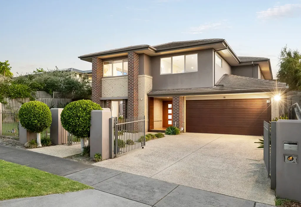 16 Liberator Street, Ashburton, VIC 3147