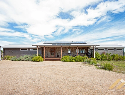 236 Reynolds Rd, Metung, VIC 3904, 3 ਕਮਰੇ, 2 ਬਾਥਰੂਮ, House
