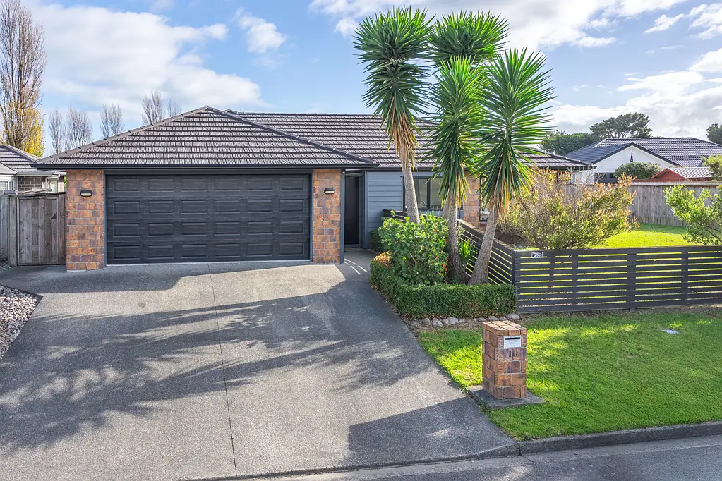 Otaki 3 Bedroom With A Family in Mind!!