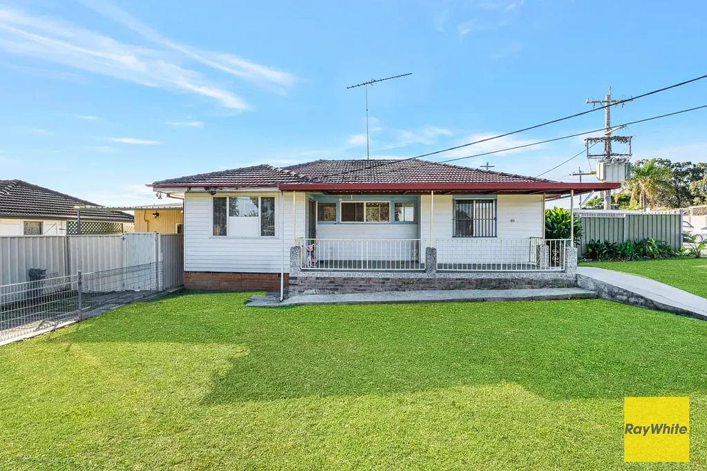 Canley Heights 6غرفة نوم CALLING ALL BUILDERS & INVESTORS !!