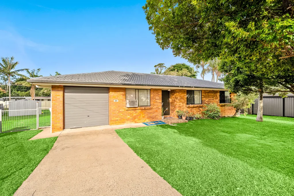 Browns Plains 3房 870㎡阔绰地块 便捷侧门通道 精致翻新厨卫 现代开放布局 潜力无限空间 SOLD BY MO UNDER THE HAMMER!