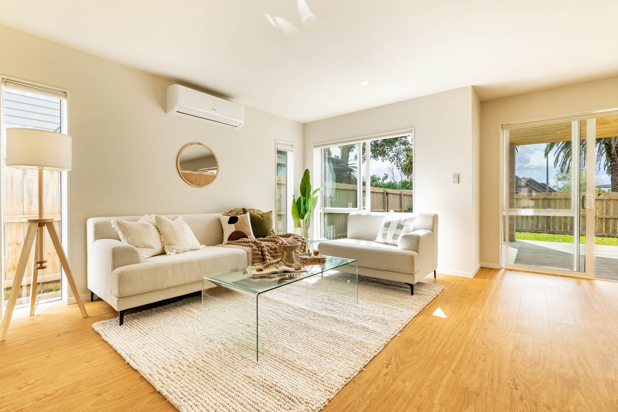 52 Pate Crescent, Mangere, photo 3