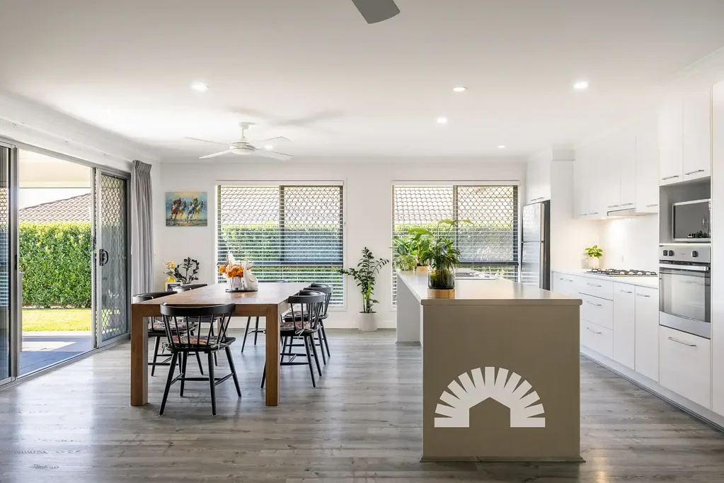 Narangba 4ਬੈੱਡਰੂਮ Family Comfort, Space & Convenience in a Peaceful Cul-de-Sac
