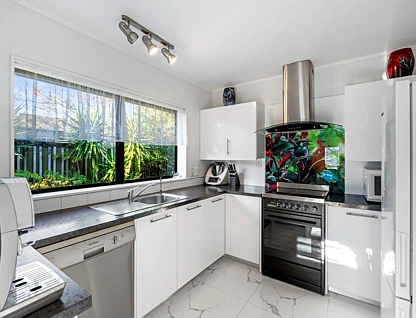 1/128 Botany Road, Botany Downs, Manukau City, 3 침실, 1 욕실, House