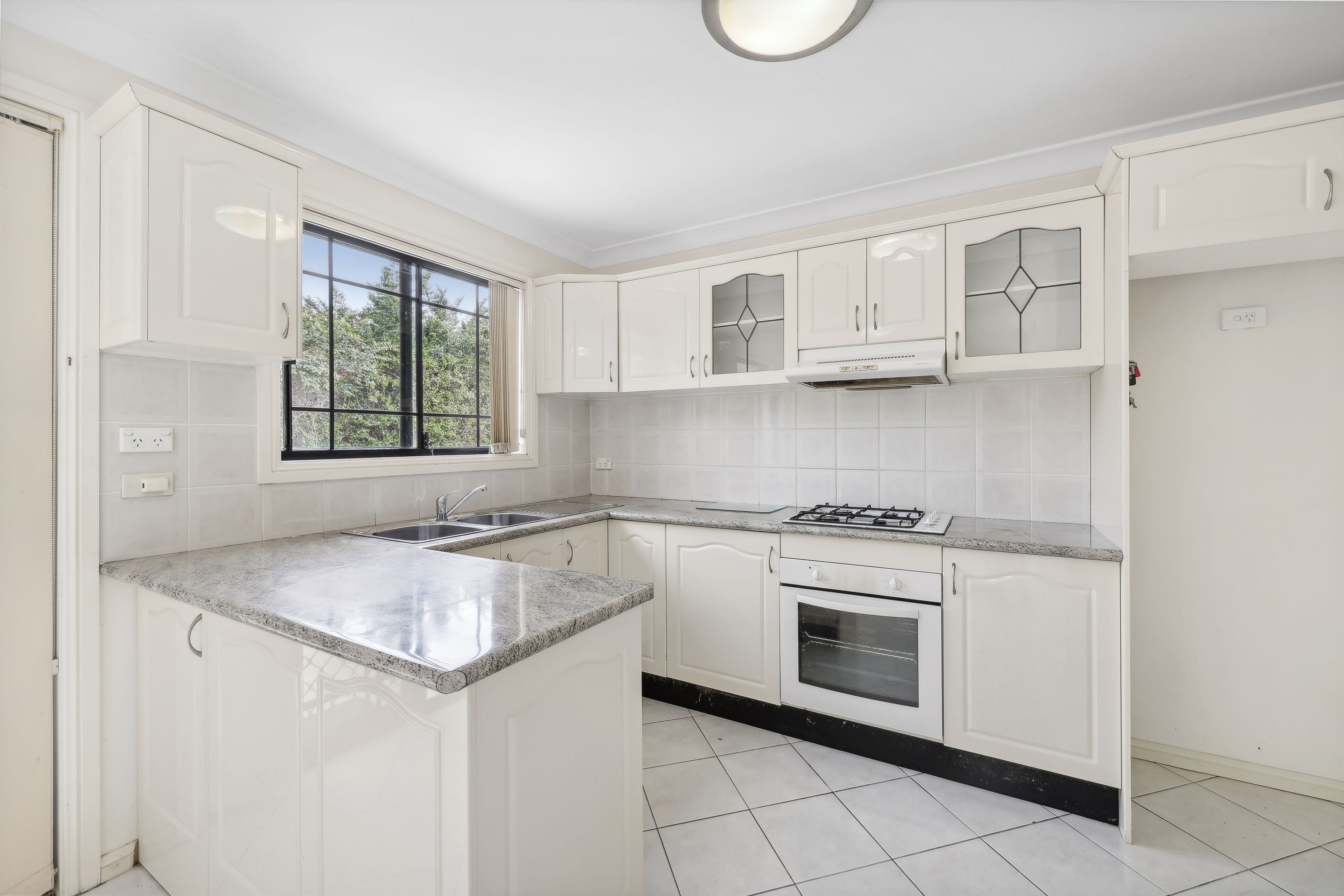 250 HARROW RD, GLENFIELD NSW 2167, 0 Kuwarto, 0 Banyo, Townhouse